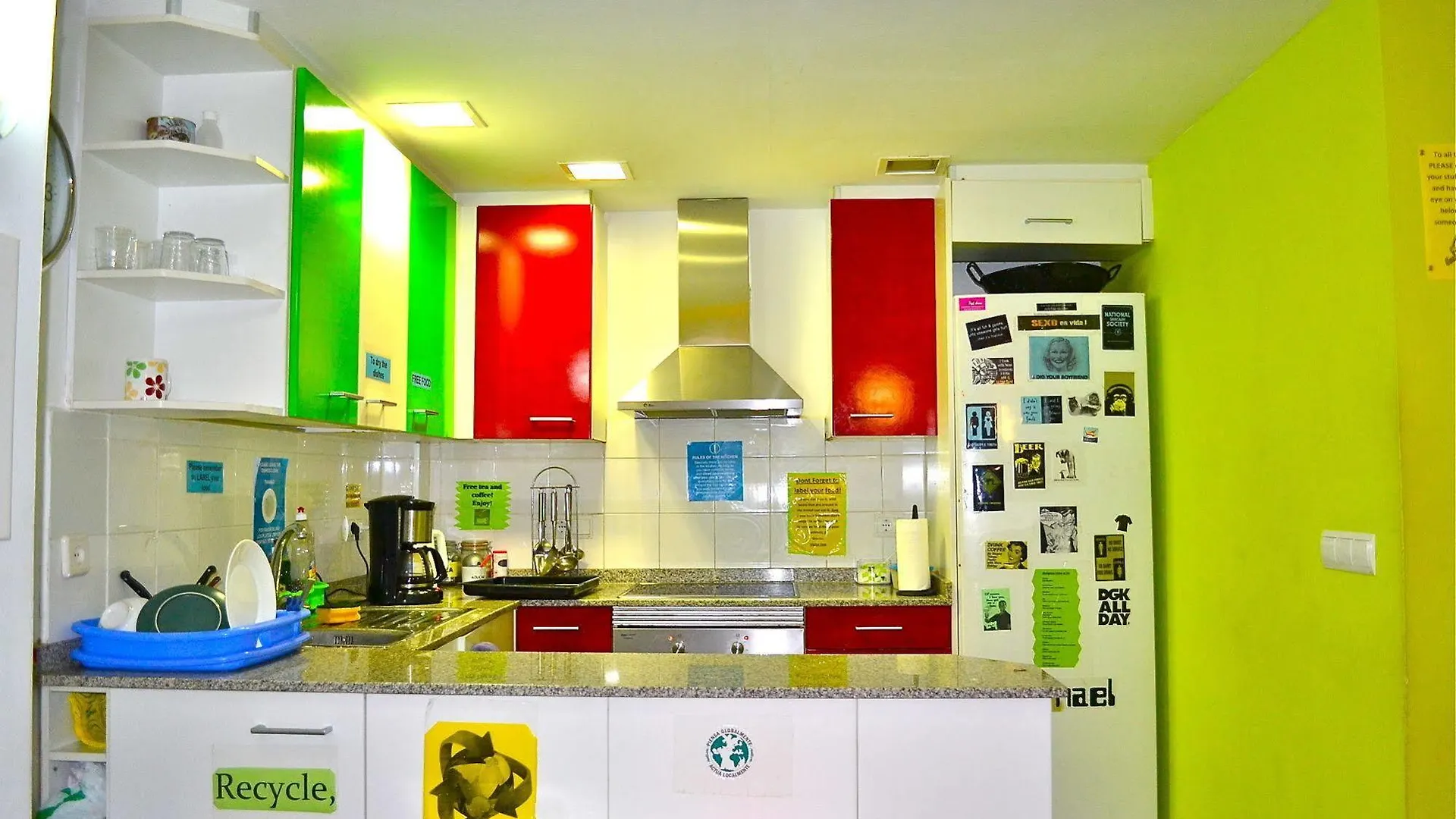 Onefam Sants Hostel Barcelona